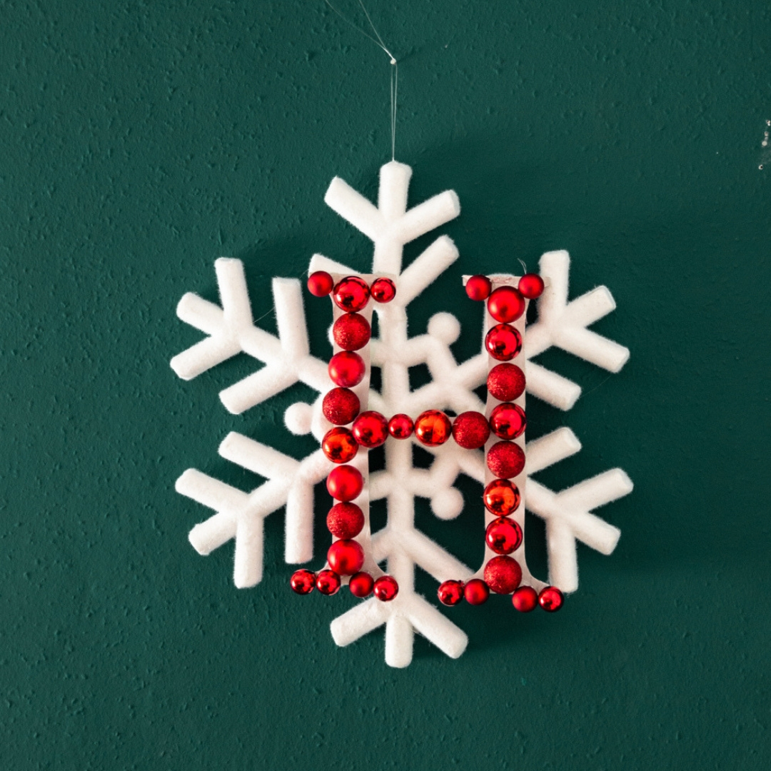 DIY weihnachtlicher Initial Türkranz
