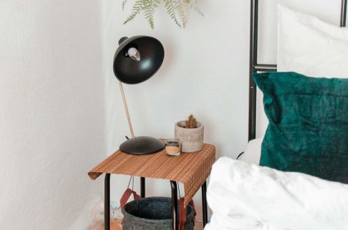 Ikea Hack: DIY Nachttisch bauen mit schwebenden Korb ohne Werkzeug. modernen DIY Nachttisch selber machen - Nachttisch Ideen